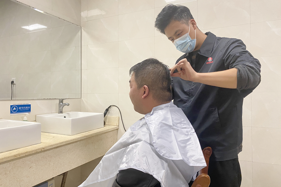 071641561511667423.jpeg 2-3段之间.jpg