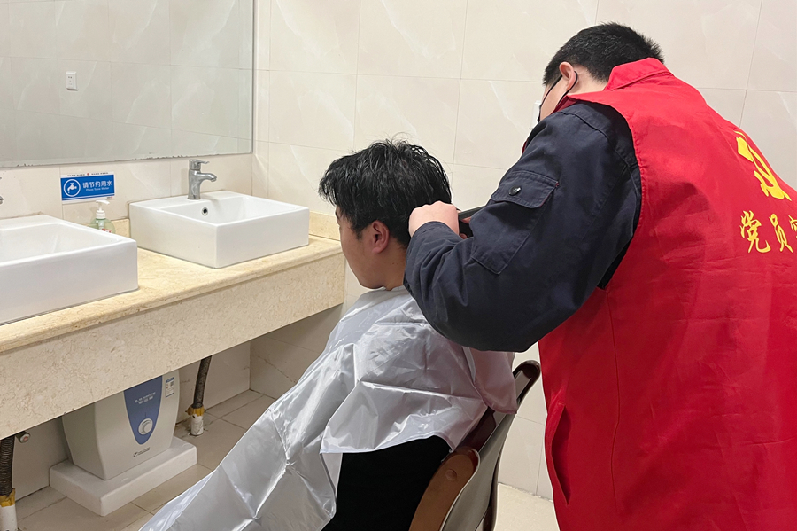 071641561521131925.jpeg 4-5段之间.jpg